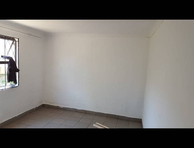 3 BEDROOM FREEHOLD FOR SALE IN NORTHDALE